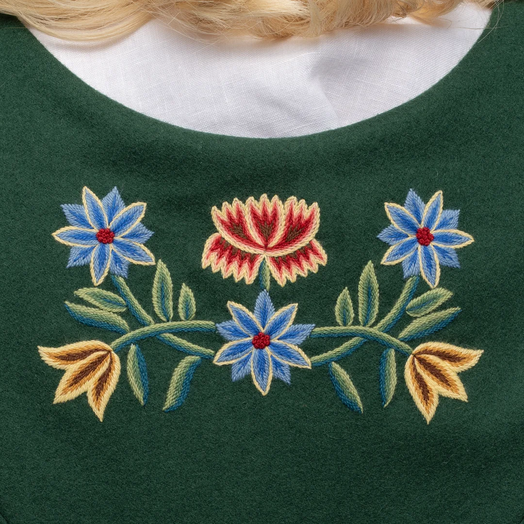 Broderi Nordlandsbunaden