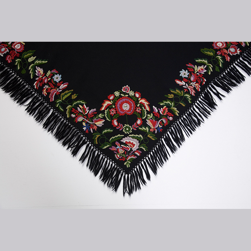 Materialpakke brodert sjal og forkle Vest-Agderbunad - Bilde 13