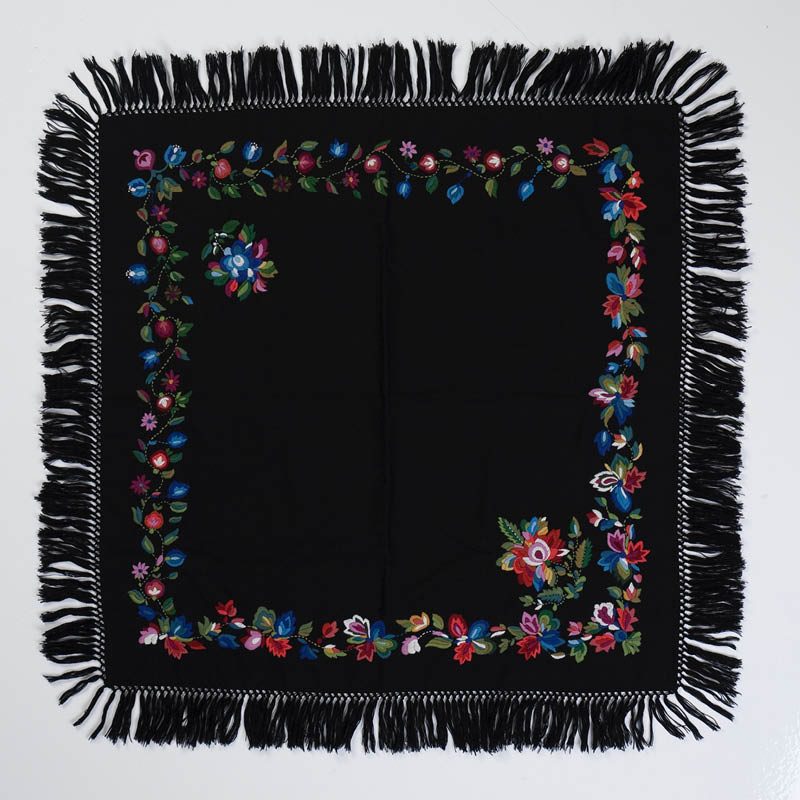 Materialpakke brodert sjal og forkle Vest-Agderbunad - Bilde 18