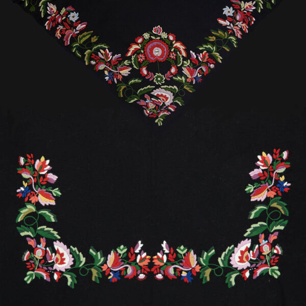 Materialpakke brodert sjal og forkle Vest-Agderbunad