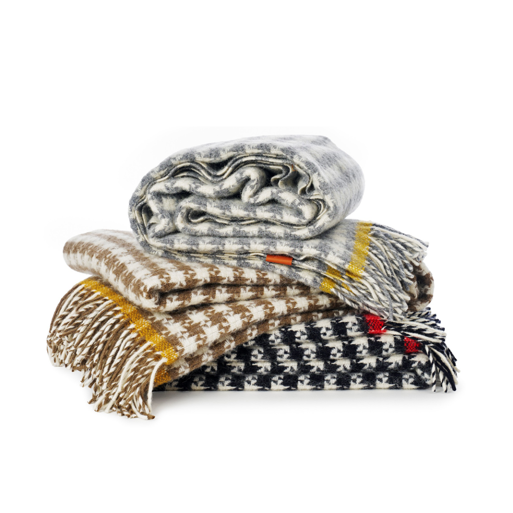 Dogtooth pledd
