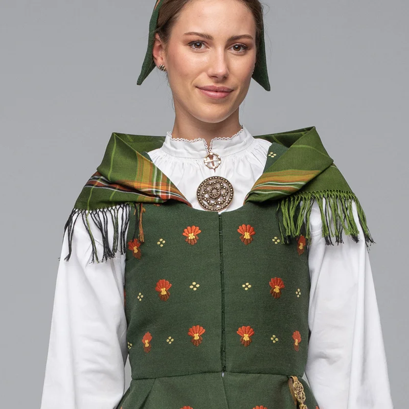 Fórpakke til Den gamle Ringeriksdrakten
