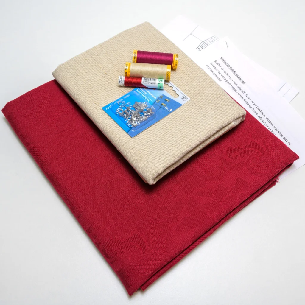 Materialpakke, mørk rød vest til Balsfjordbunaden