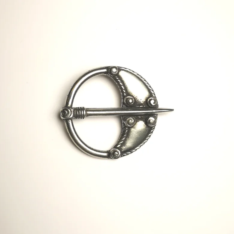 Ætt ringspenne liten 43mm