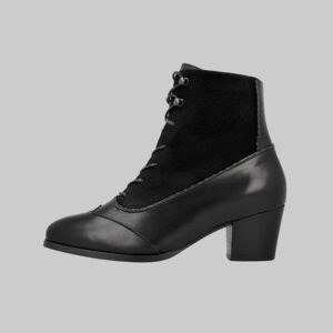 Klara boot