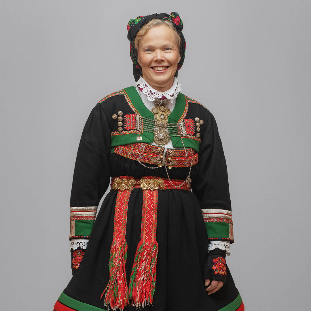 Kvinnedrakta i Setesdal - Bilde 1