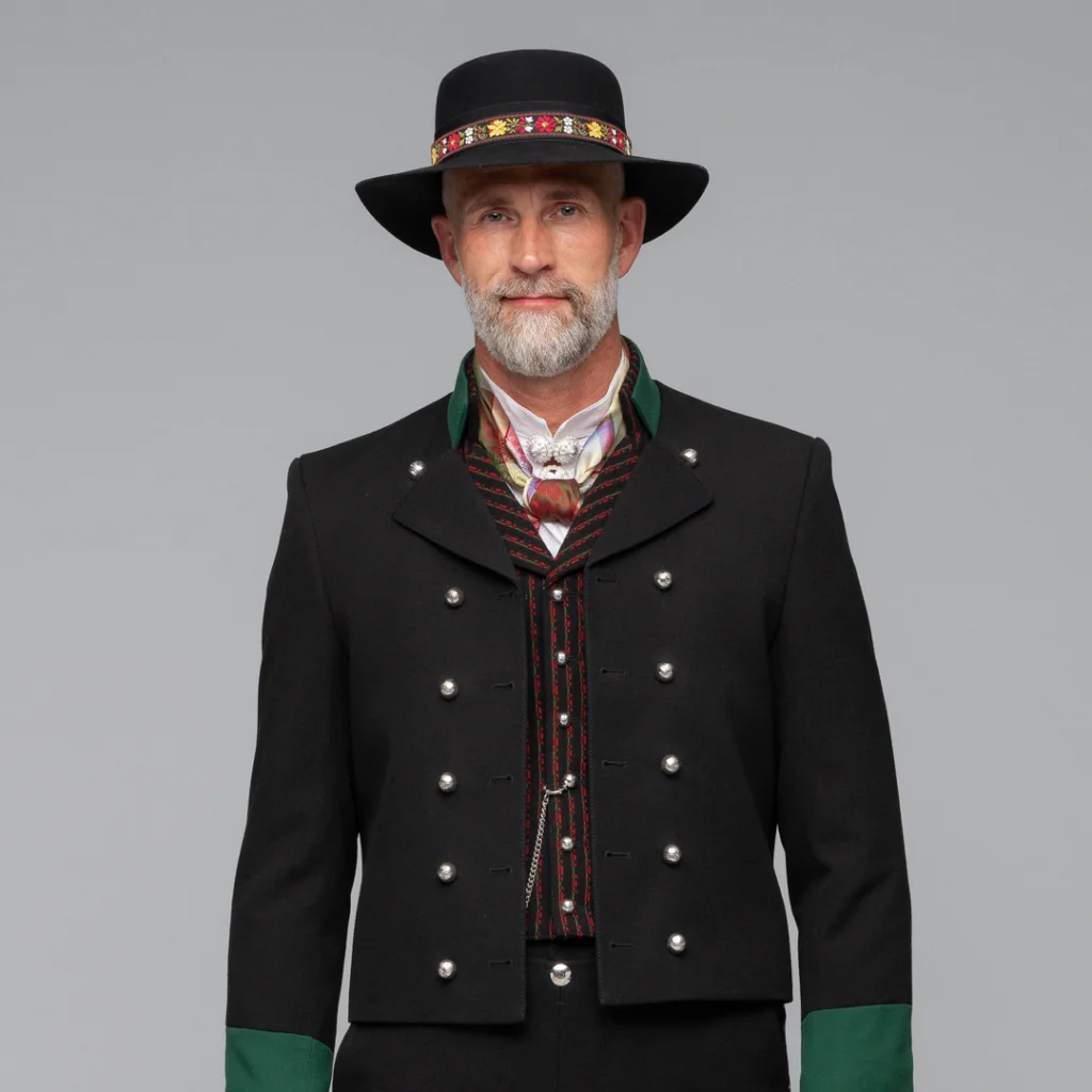 Mannsbunad fra Vest-Agder