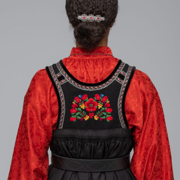 Broderingspakke til Kyrkjestakk fra Hallingdal