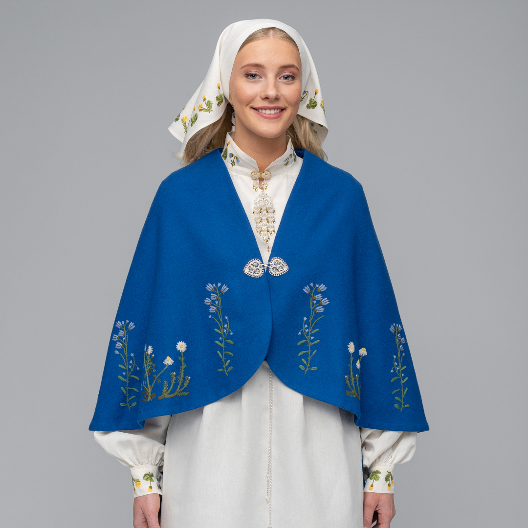 KOMPLETT BRODERT MATERIALPAKKE TIL TROMSØ FESTDRAKT - Bilde 5